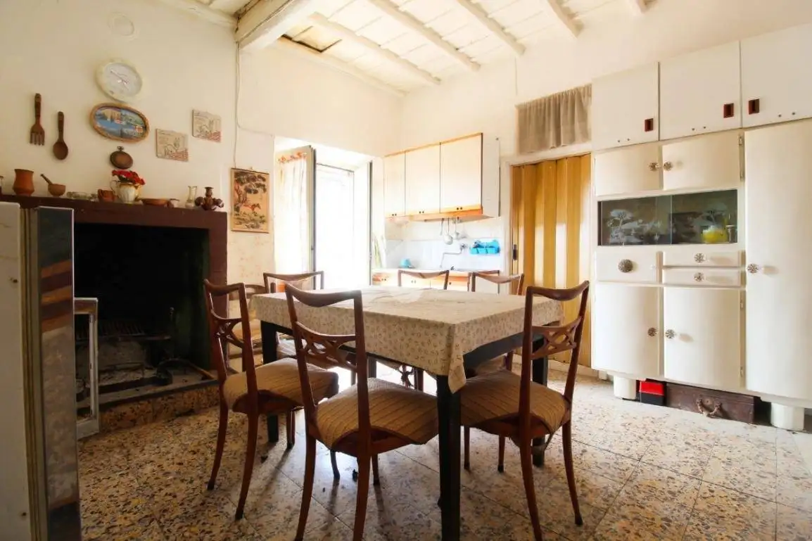 Trilocale vicolo della Stella 2, Centro, Blera - foto 3