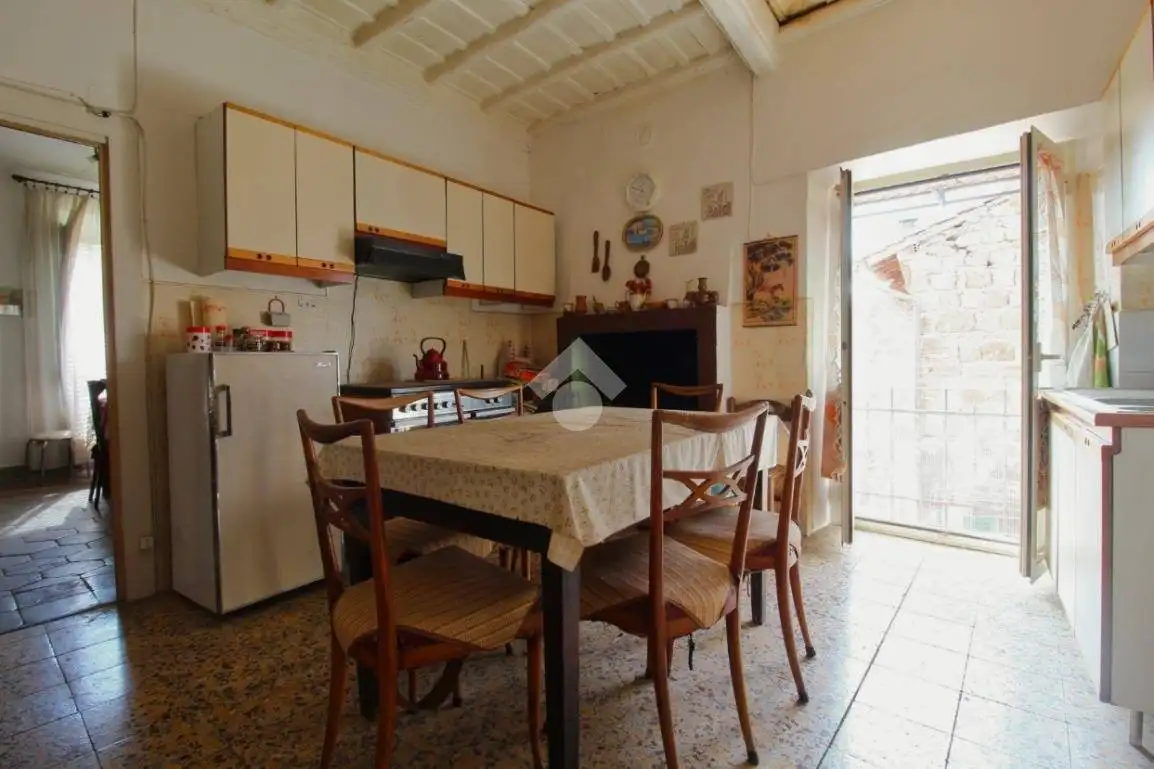 Trilocale vicolo della Stella 2, Centro, Blera - foto 4