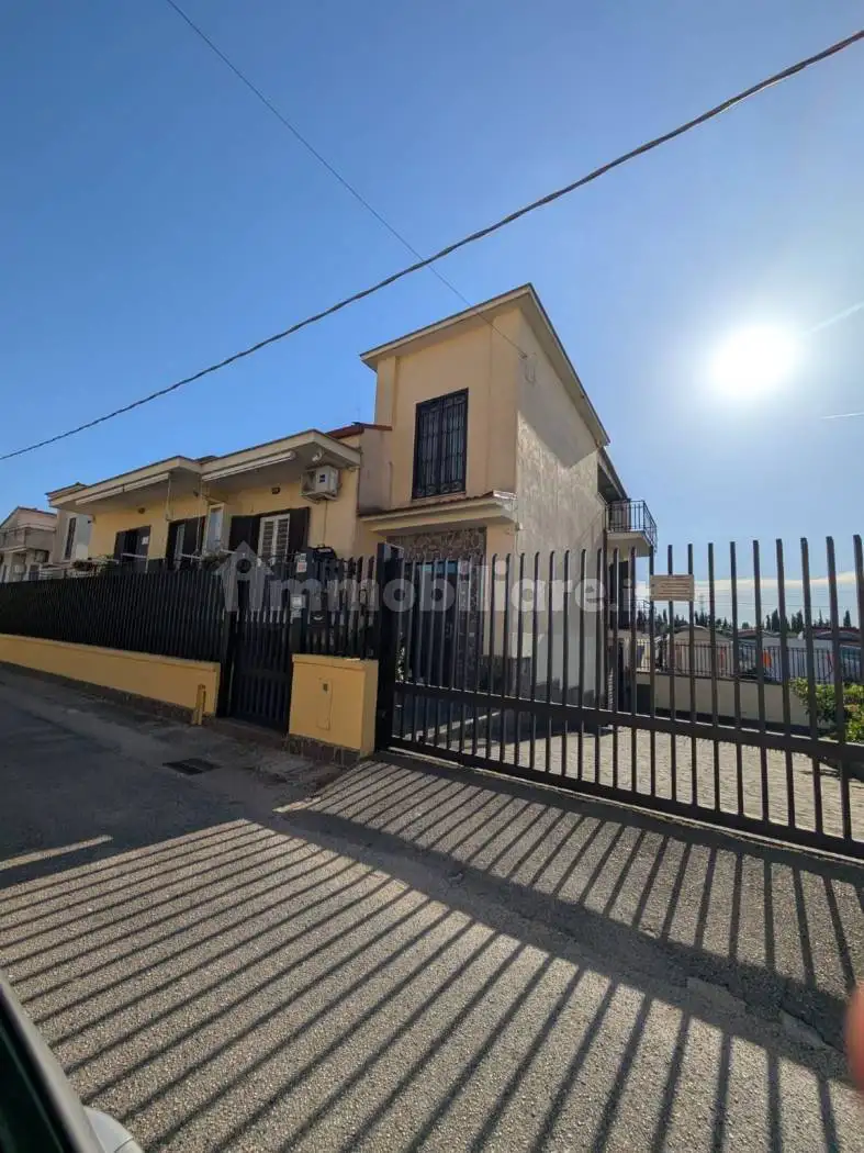 Villa in vendita a Maddaloni