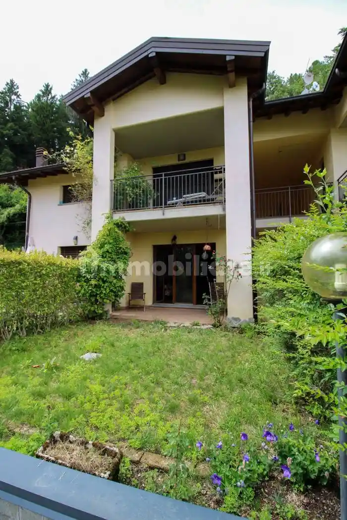 Appartamento in vendita a Alta Valle Intelvi