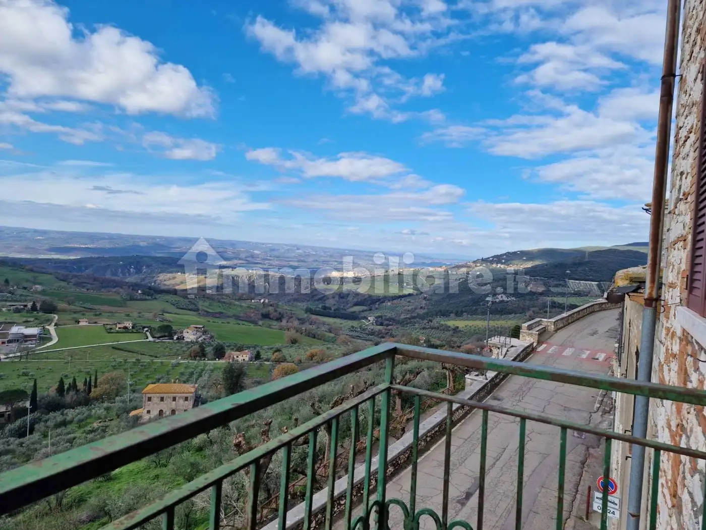 Casa indipendente in vendita a Lugnano in Teverina