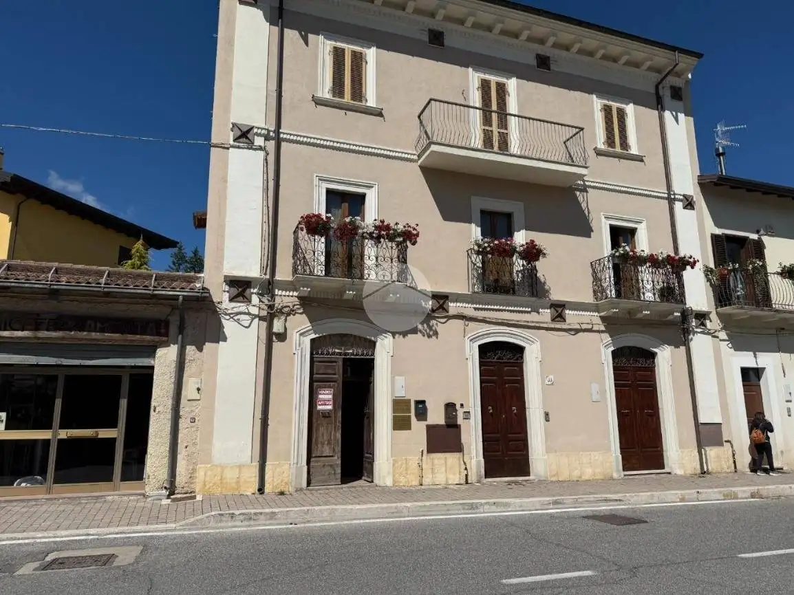 Appartamento in vendita a Rocca di Mezzo