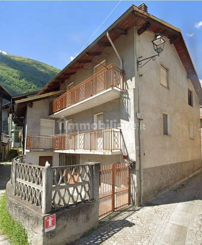 Casa indipendente in vendita a Venaus