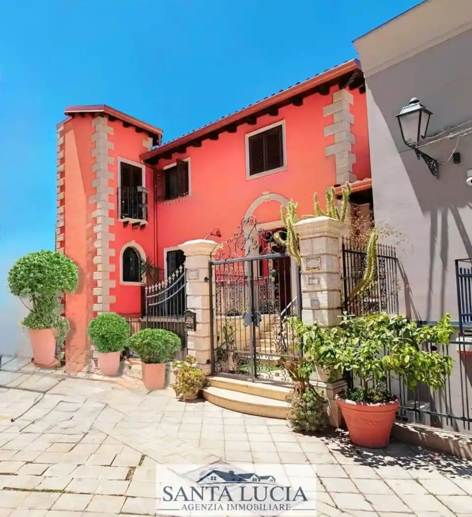 Casa indipendente in vendita a Canicattì