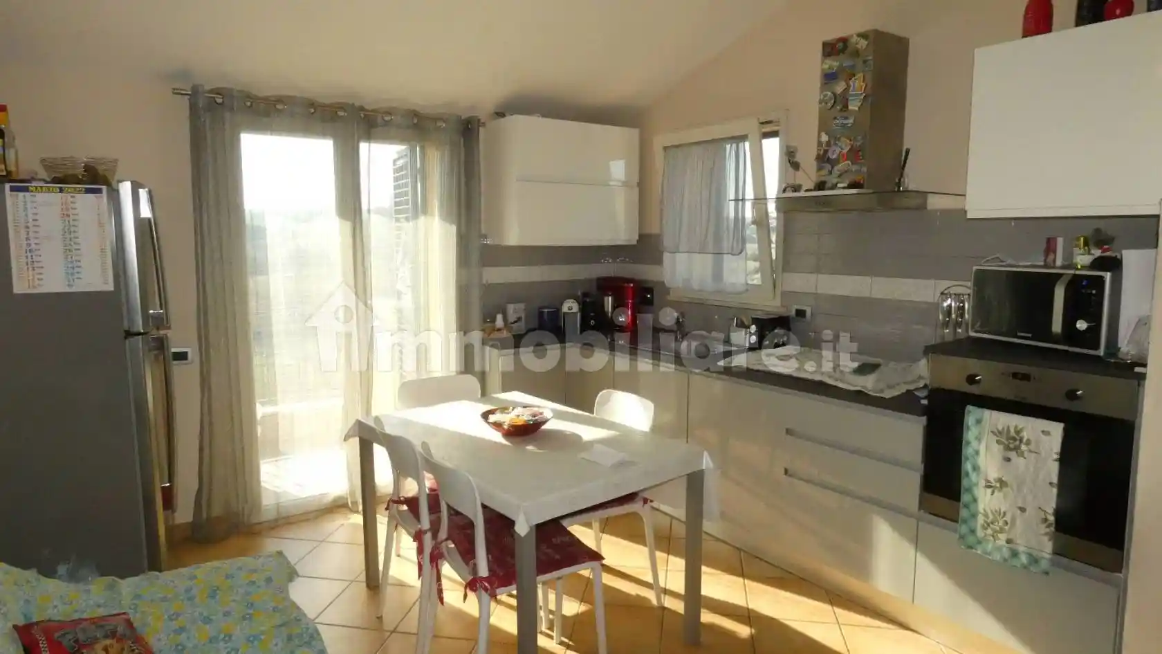 Appartamento in vendita a Castellina Marittima