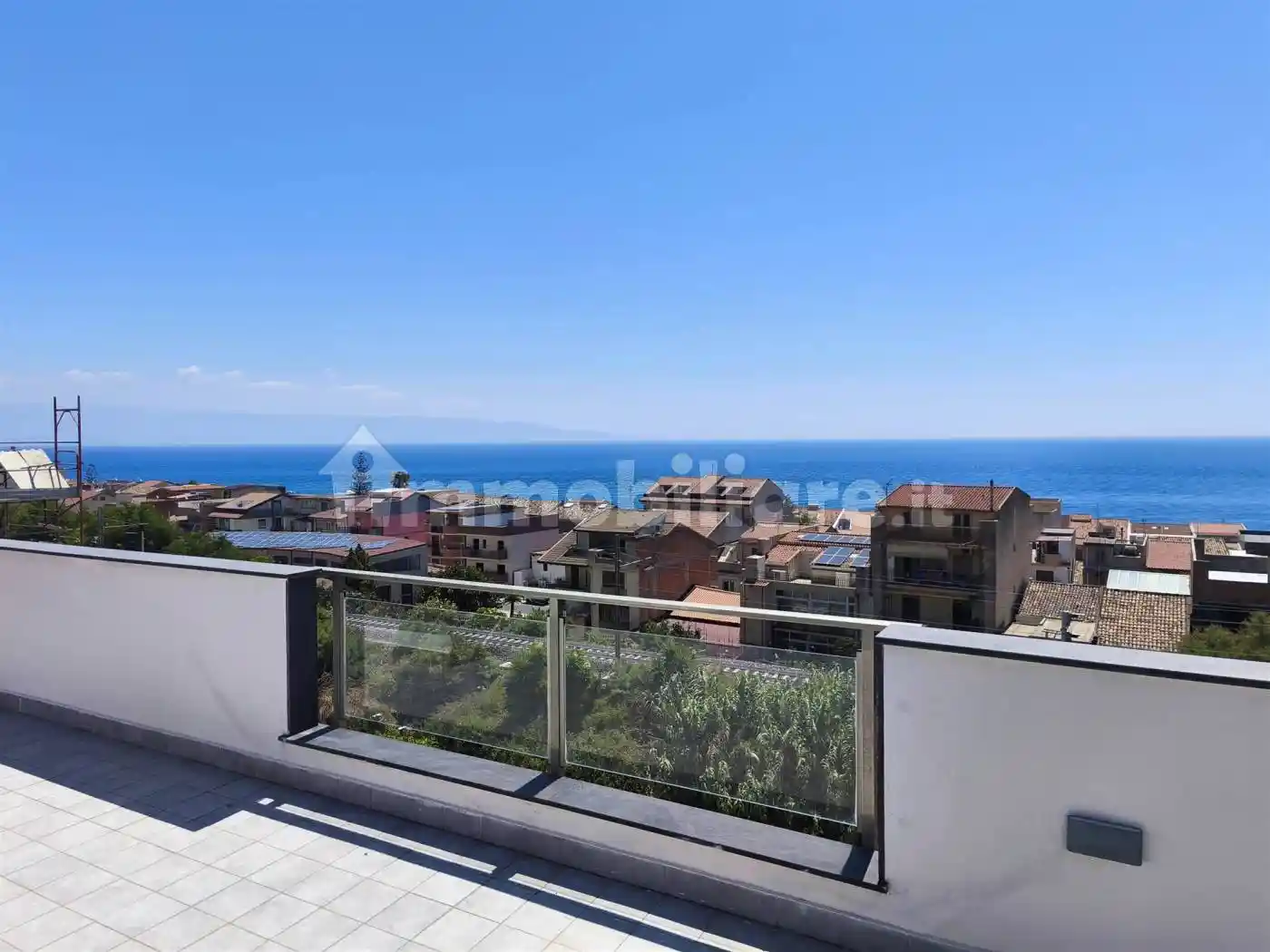 Appartamento in vendita a Nizza di Sicilia