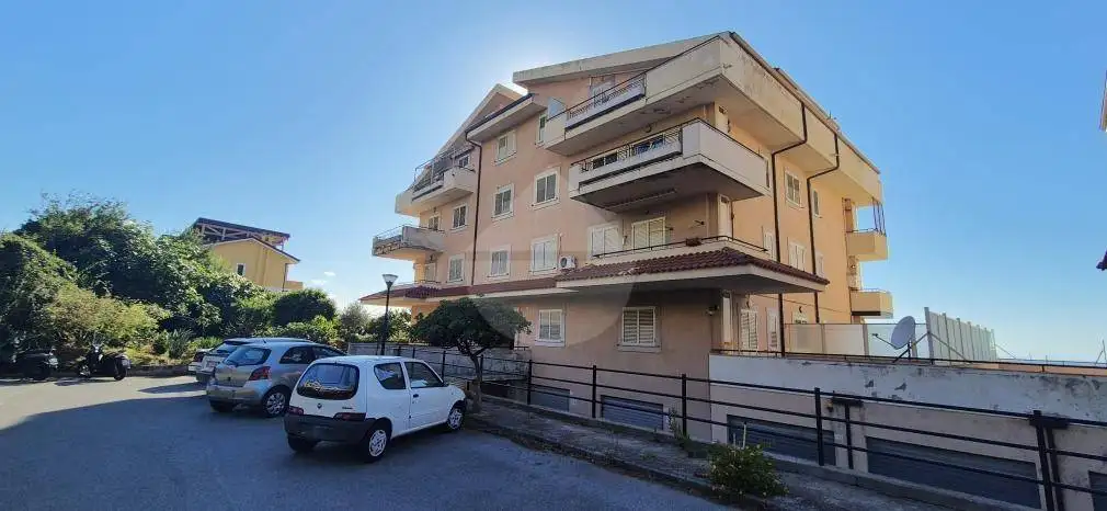 Appartamento in vendita a Pizzo