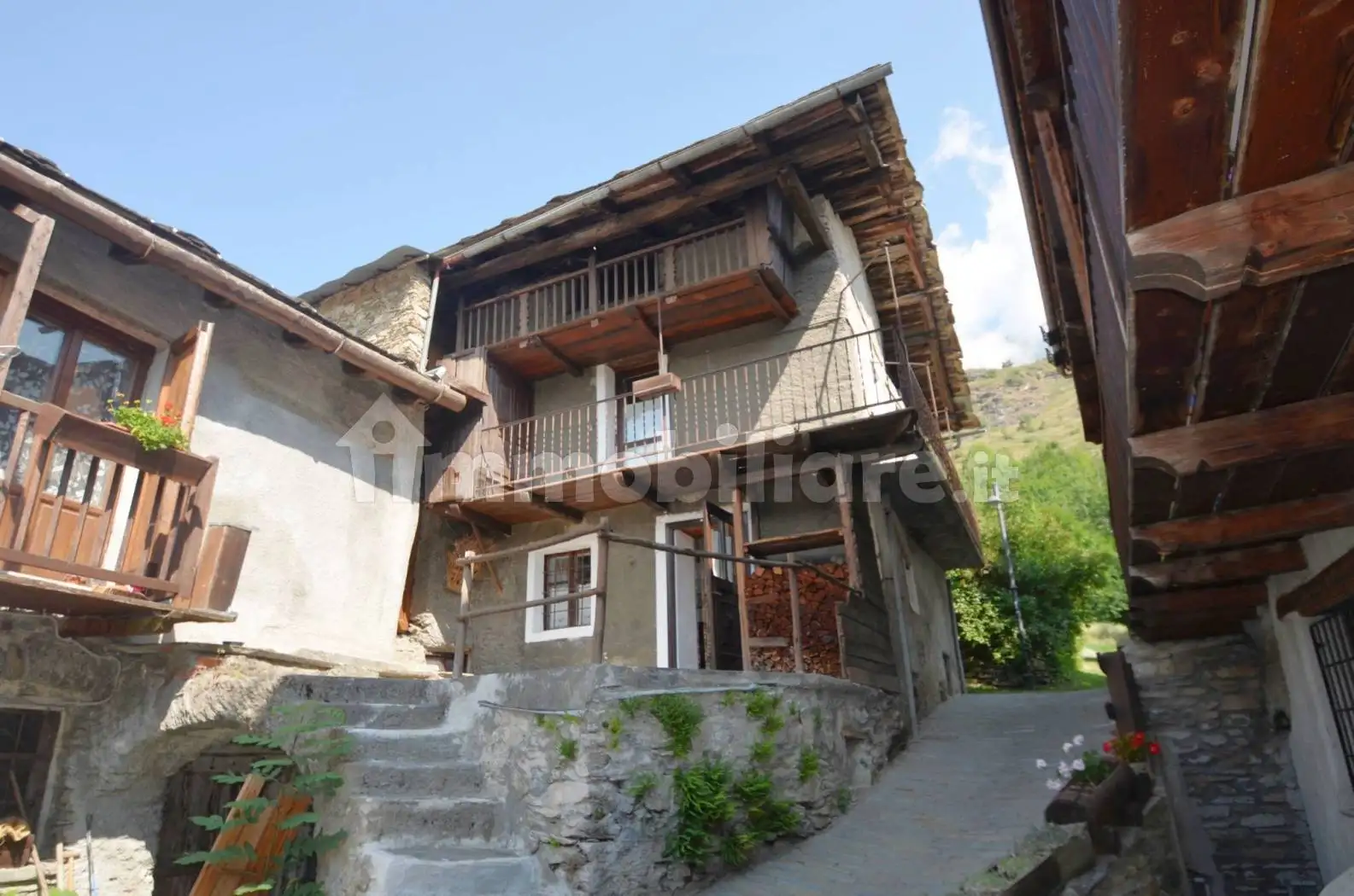 Casa indipendente in vendita a Usseaux