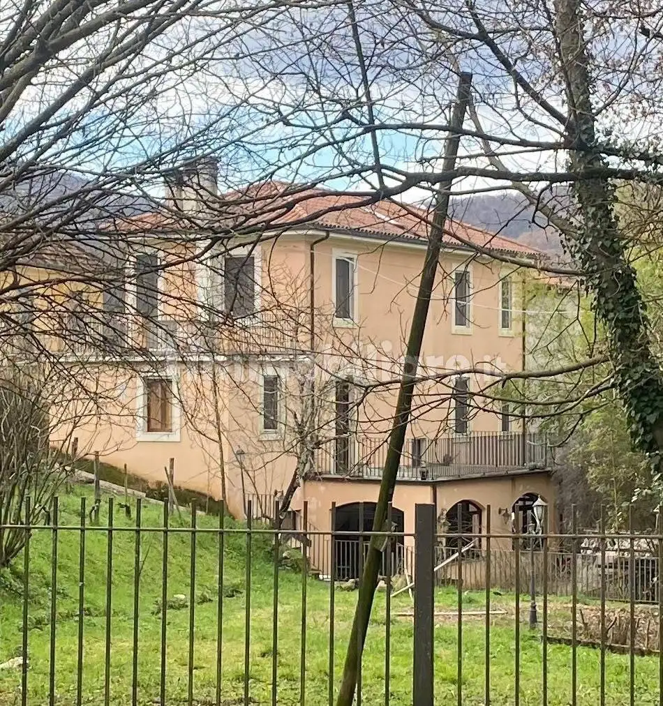 Casale via Morina 14, Casalvieri