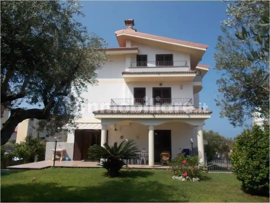 Villa in vendita a Grisolia