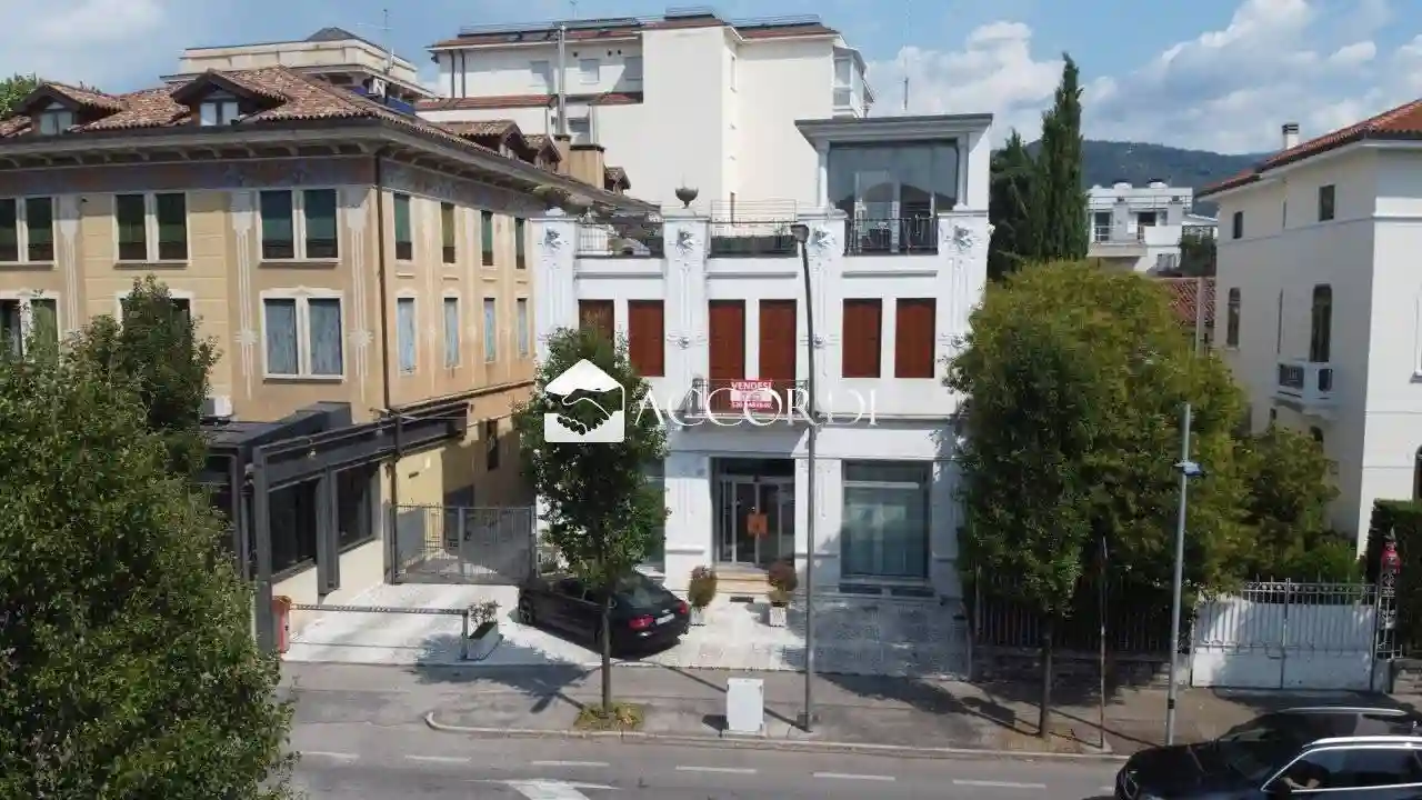 Palazzo - Edificio - foto 2