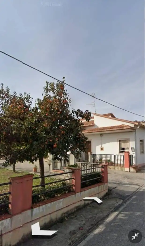 Villa in vendita a Nereto