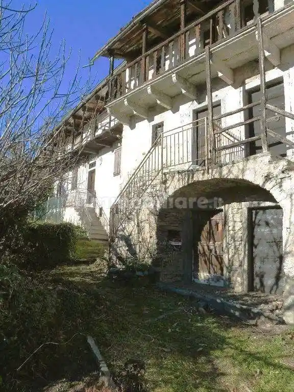 Rustico - Casale in vendita a Varzo