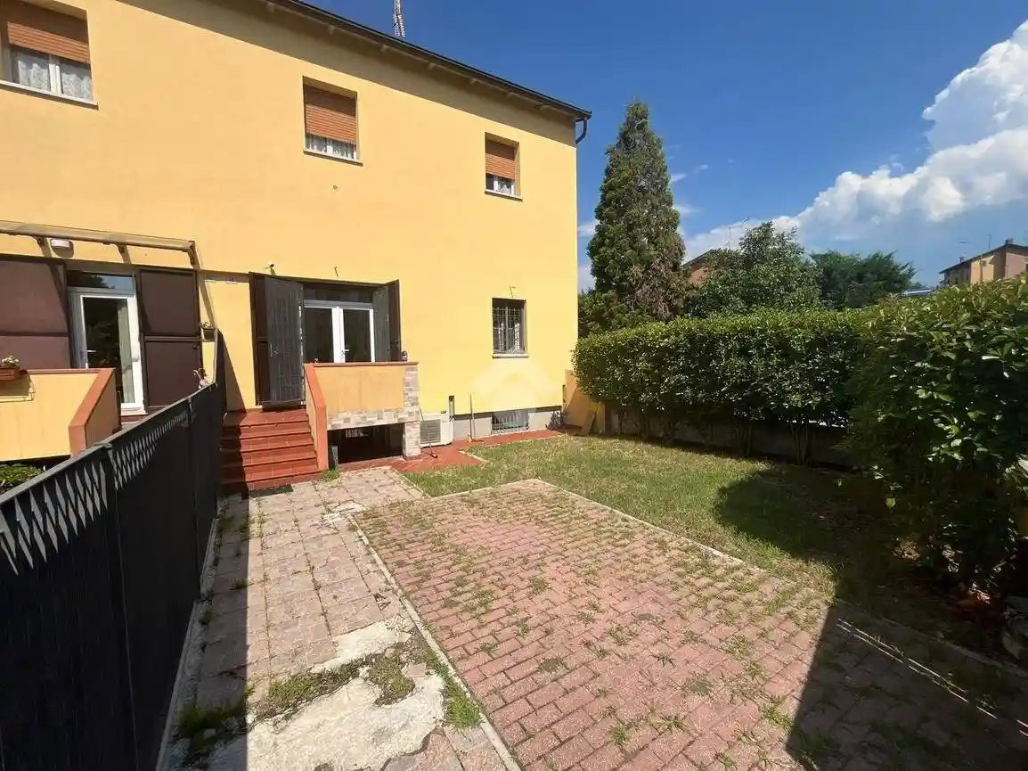 Trilocale via G. Verdi 108, Castelletto, Valsamoggia - foto 4