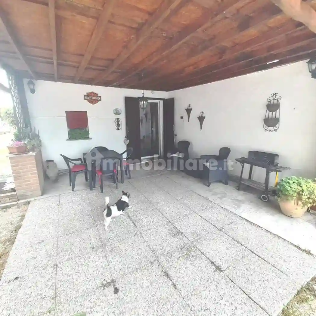 Casa indipendente - foto 2