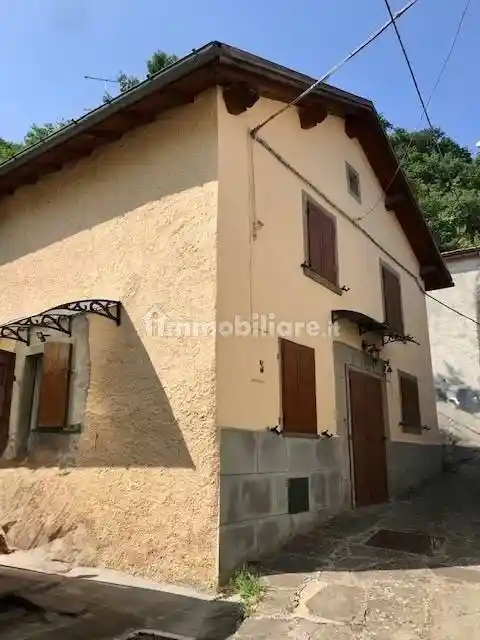 Casa indipendente in vendita a Firenzuola
