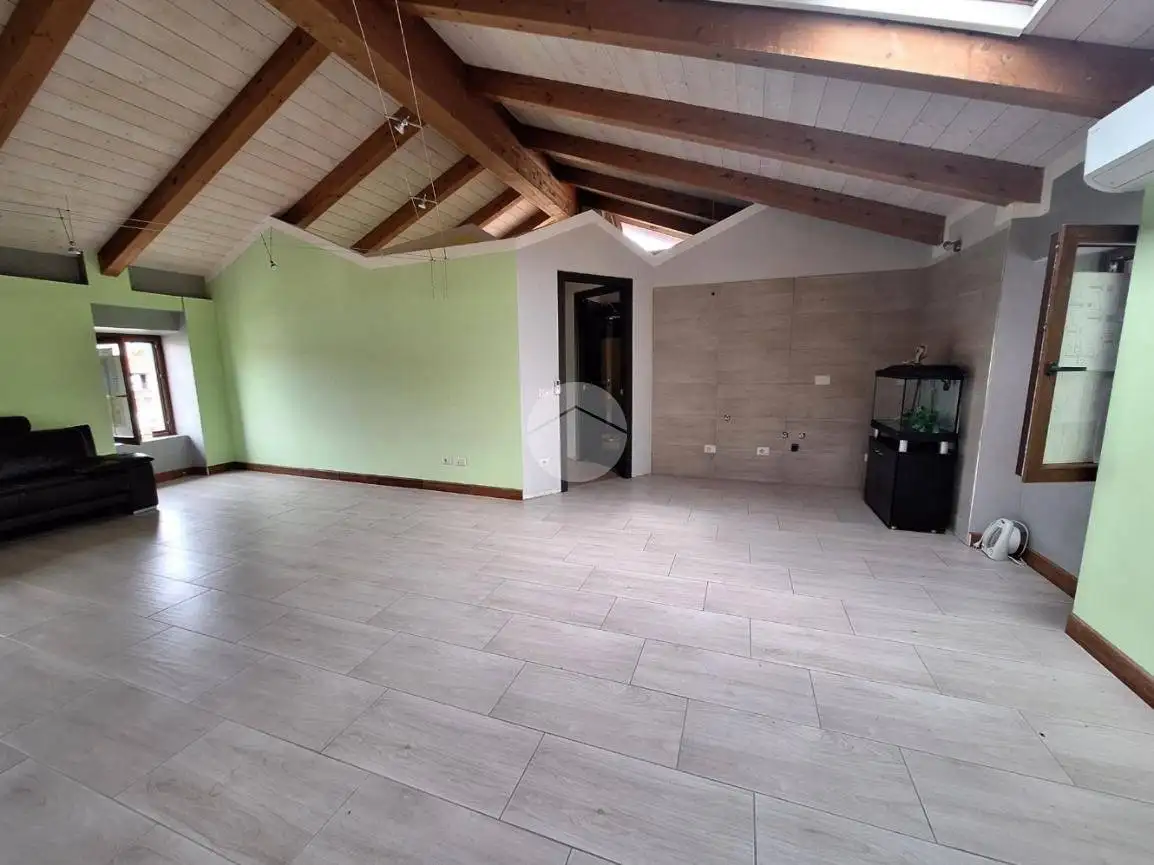 Trilocale via capitano Saudino 2, Centro, Caravino - foto 5