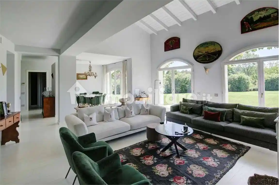 Villa unifamiliare, ottimo stato, 240 m², Centro, Bogogno - foto 4