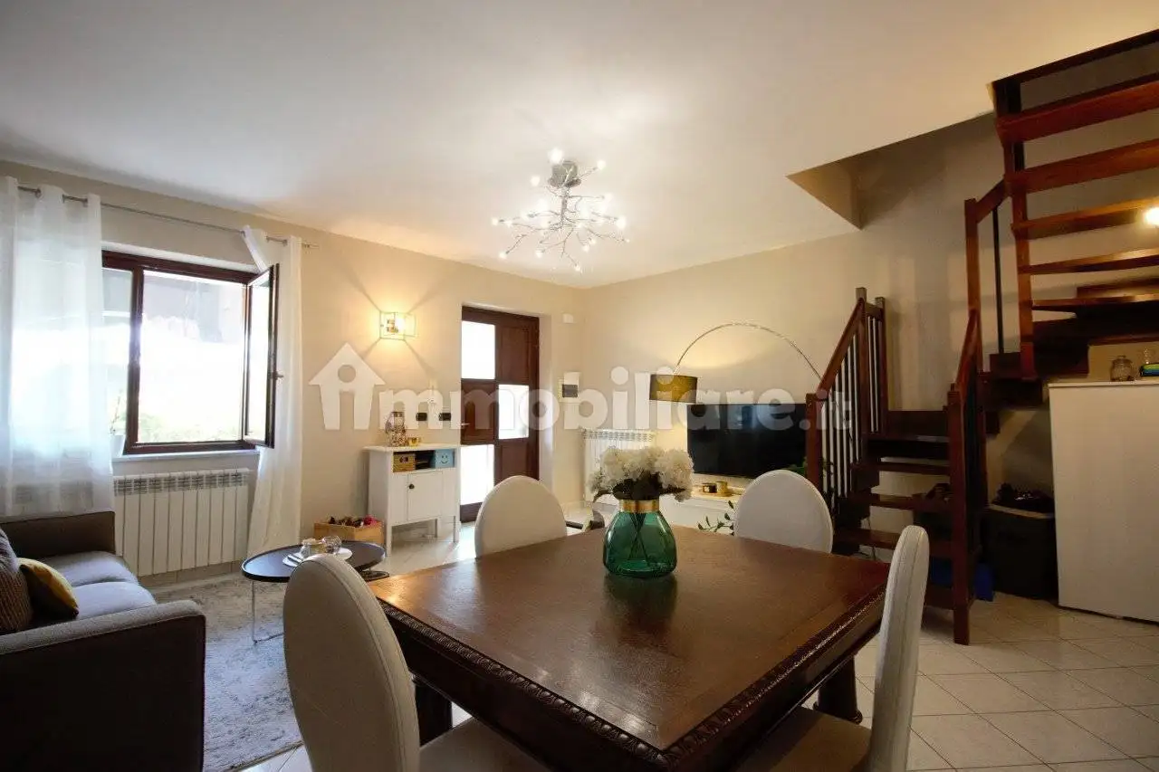 Villa a schiera via Trieste, 111 -1, Centro, Bosconero - foto 3