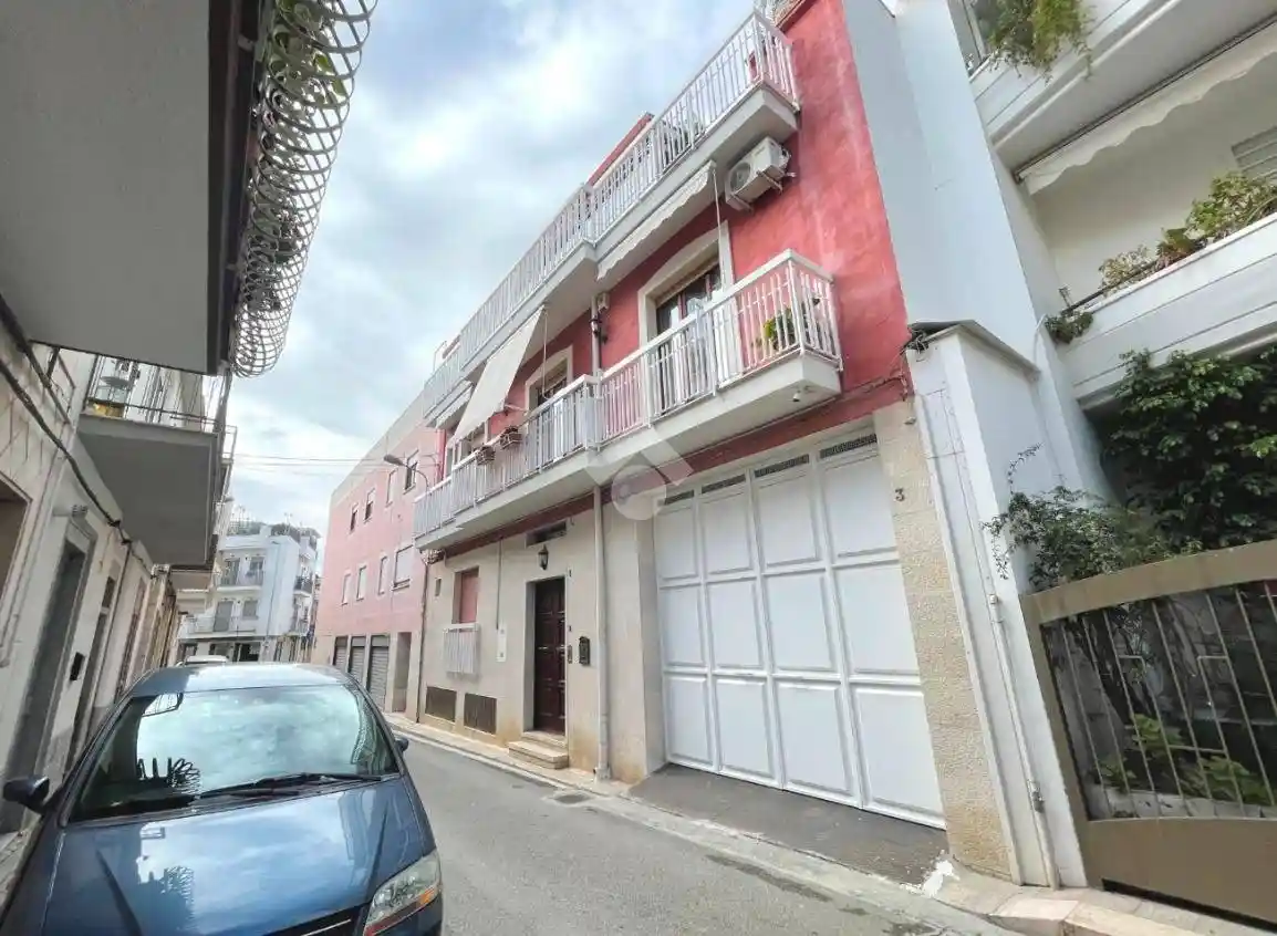 Casa indipendente in vendita a Canosa di Puglia