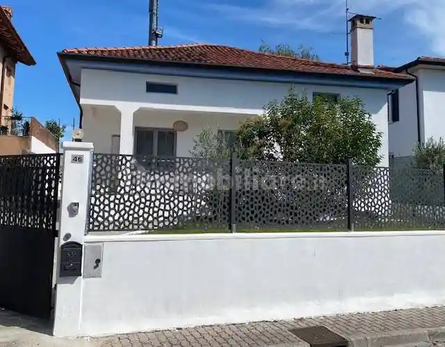 Villa in vendita a Pasian di Prato