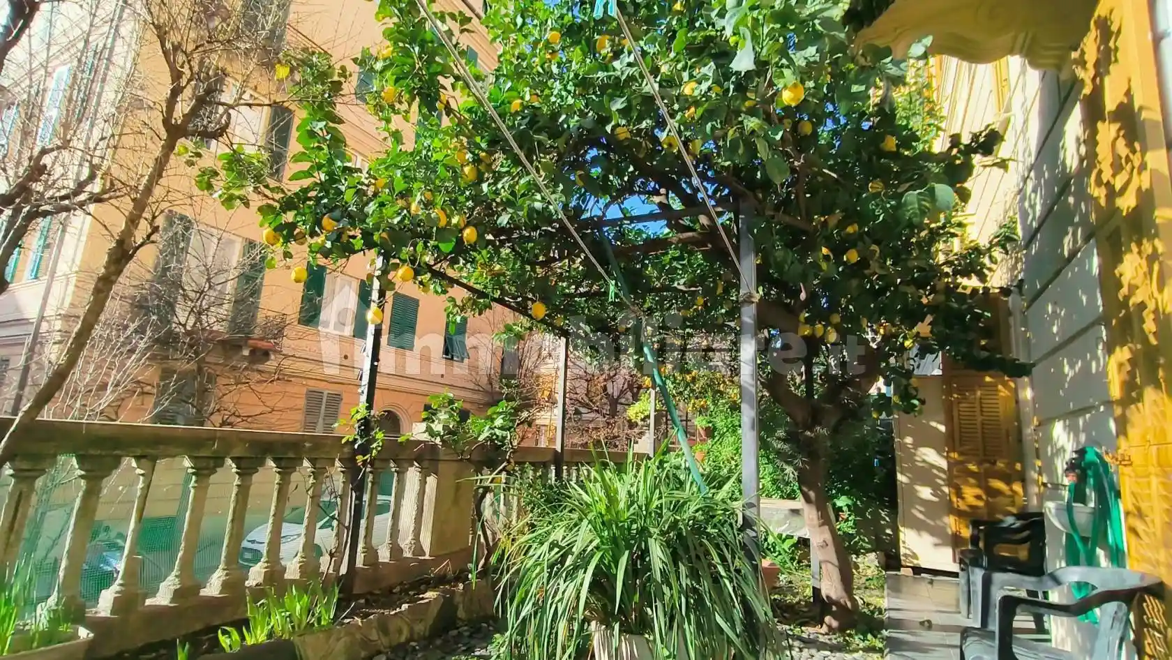 Appartamento in vendita a Genova