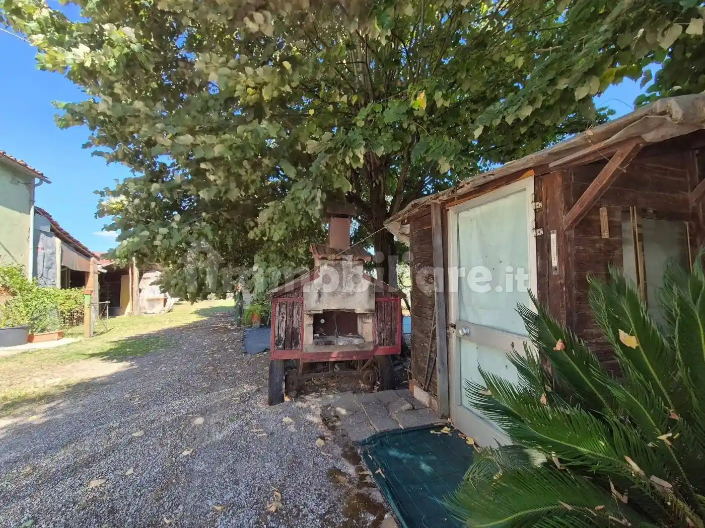 Casa indipendente in vendita a Pistoia