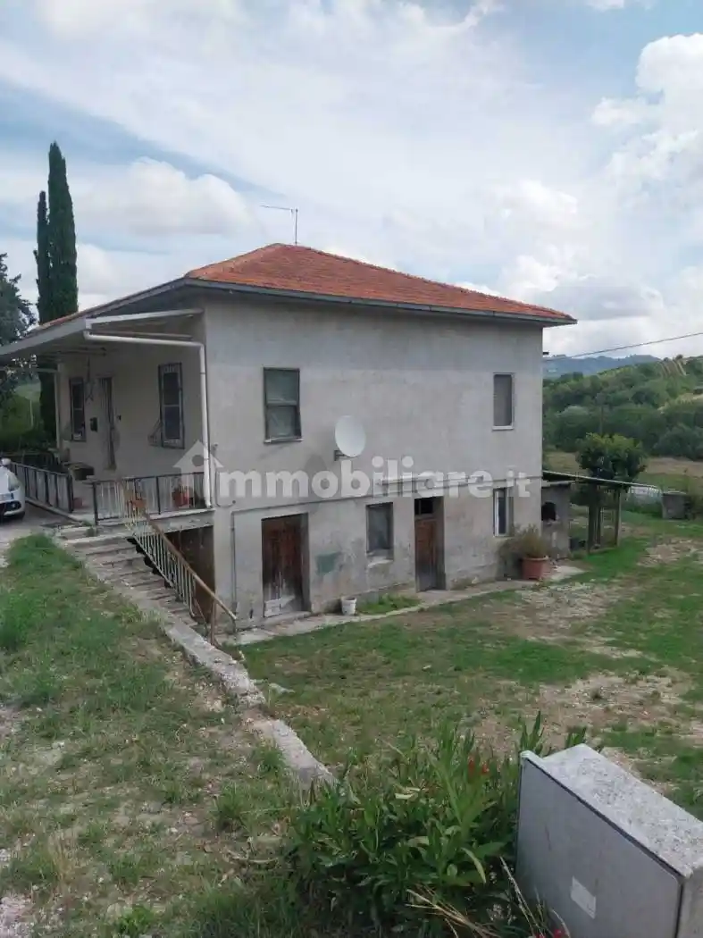 Villa in vendita a Offida