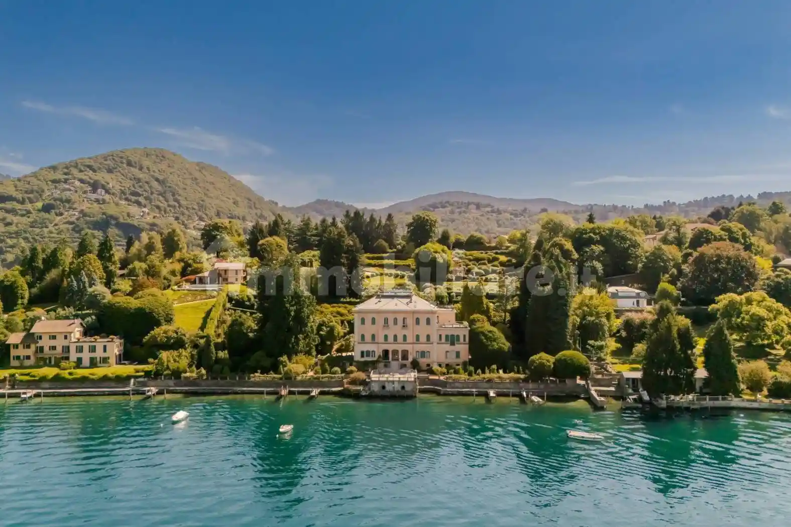 Appartamento in affitto a Orta San Giulio