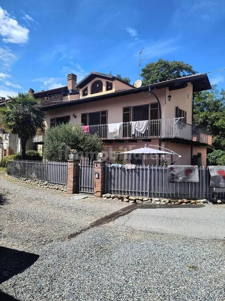 Casa indipendente in vendita a Castelletto Cervo