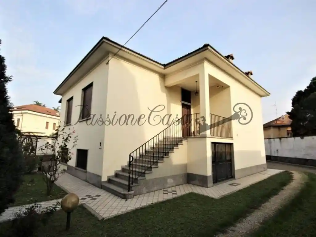 Villa in vendita a Gravellona Lomellina