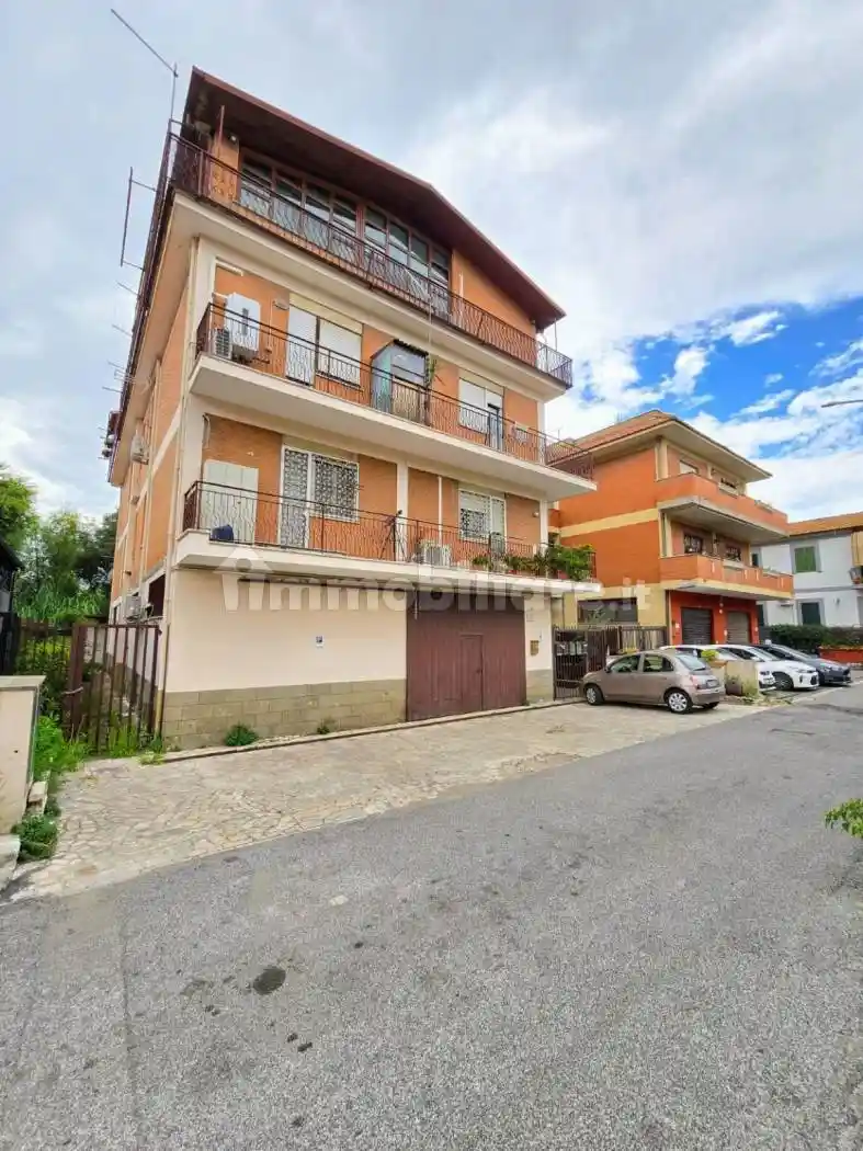 Bilocale via delle Capannelle 116, Appio Claudio, Capannelle, Roma - foto 2