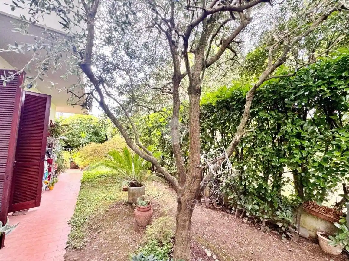 Trilocale via Bolsena 1, Montello - San Salvatore, Seregno - foto 3