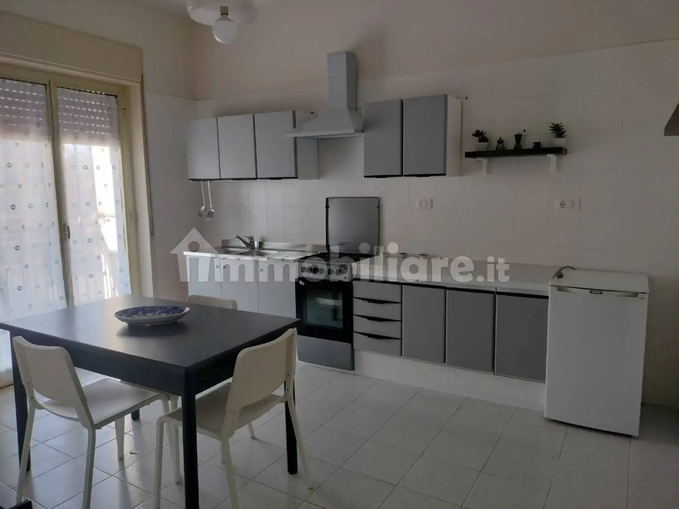 Palazzo - Edificio in affitto a Lentini