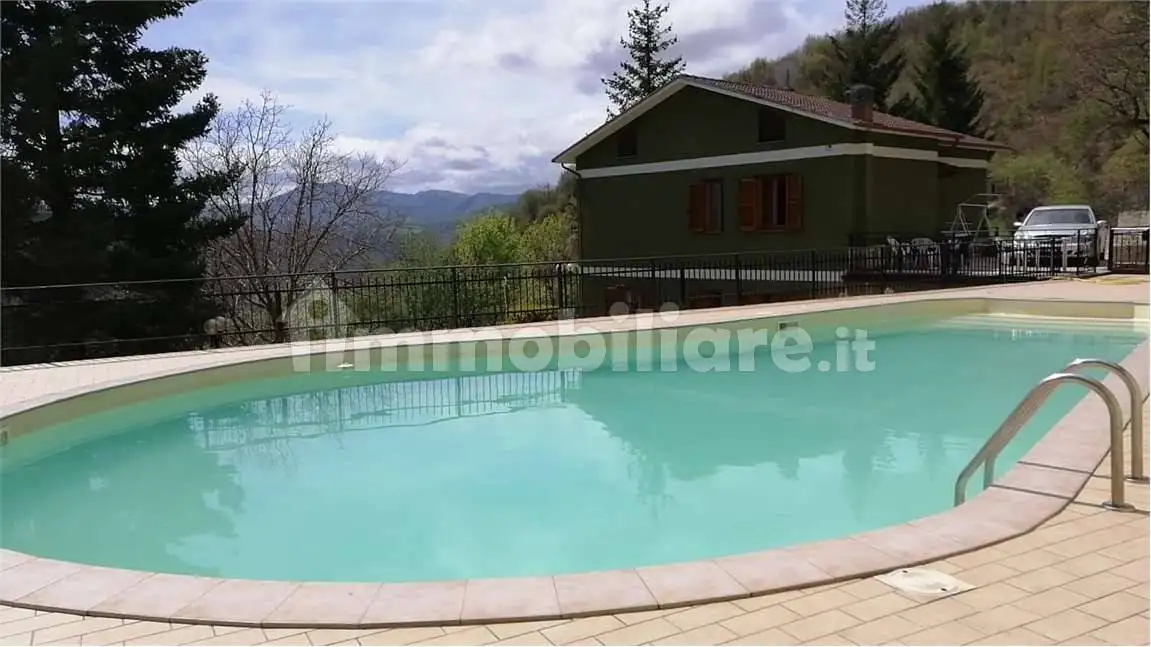 Rustico - Casale in affitto a Cascia