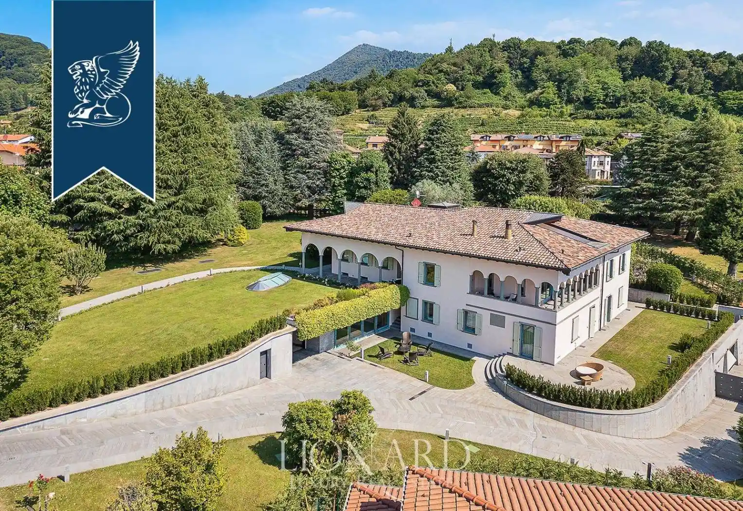 Villa in vendita a Almenno San Salvatore