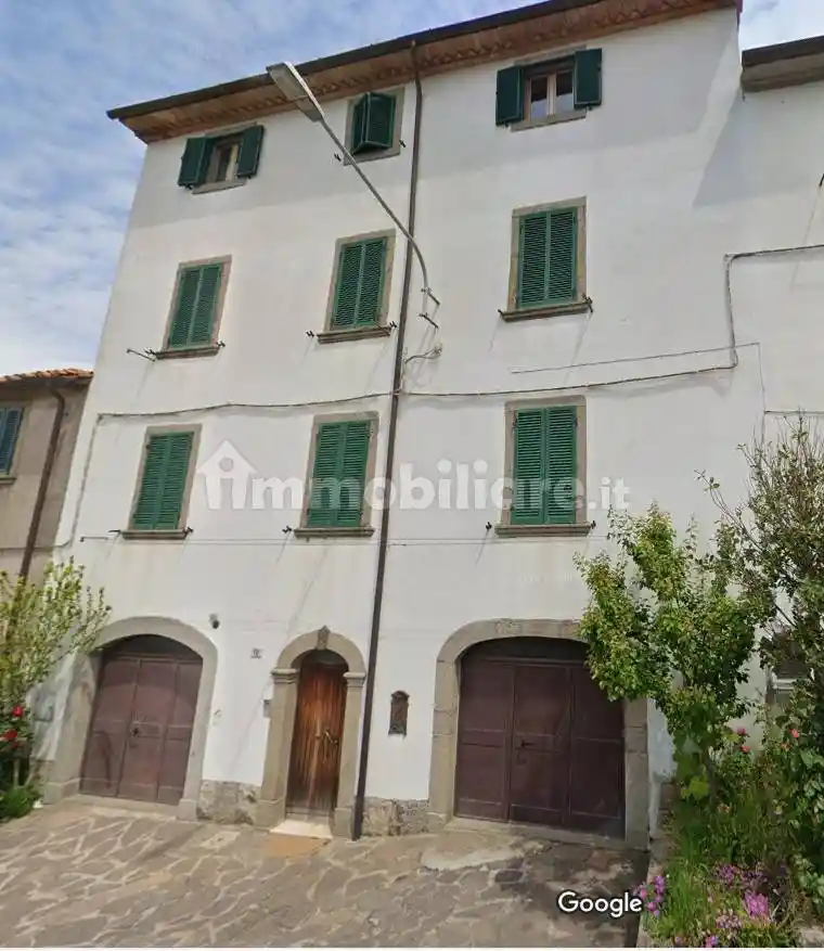 Casa indipendente in vendita a Castel del Piano