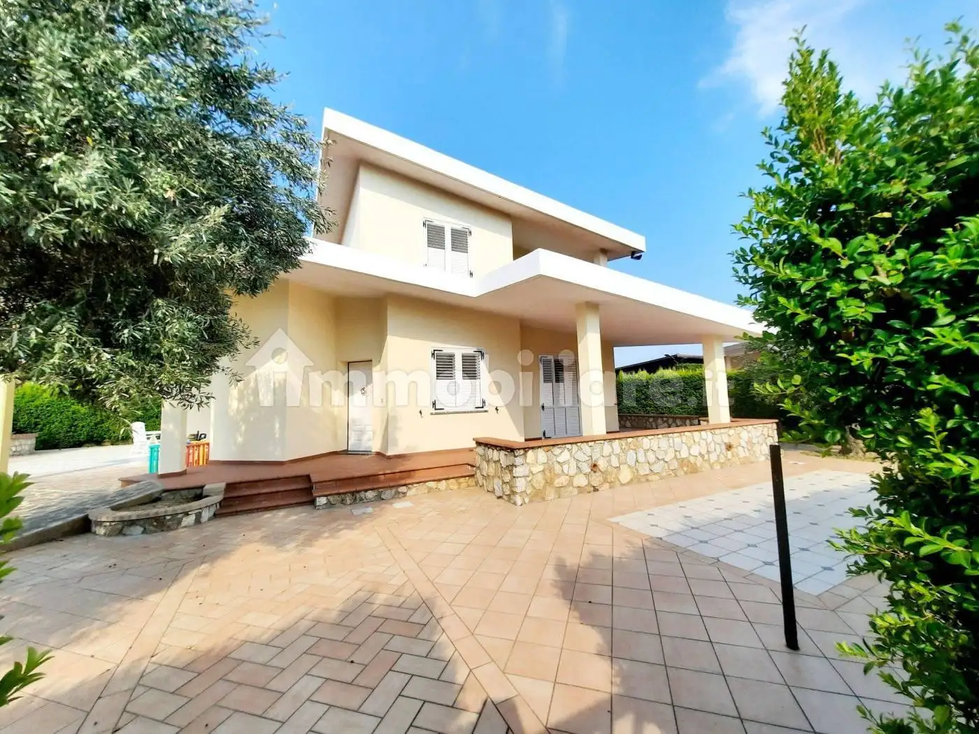 Villa in vendita a Simeri Crichi