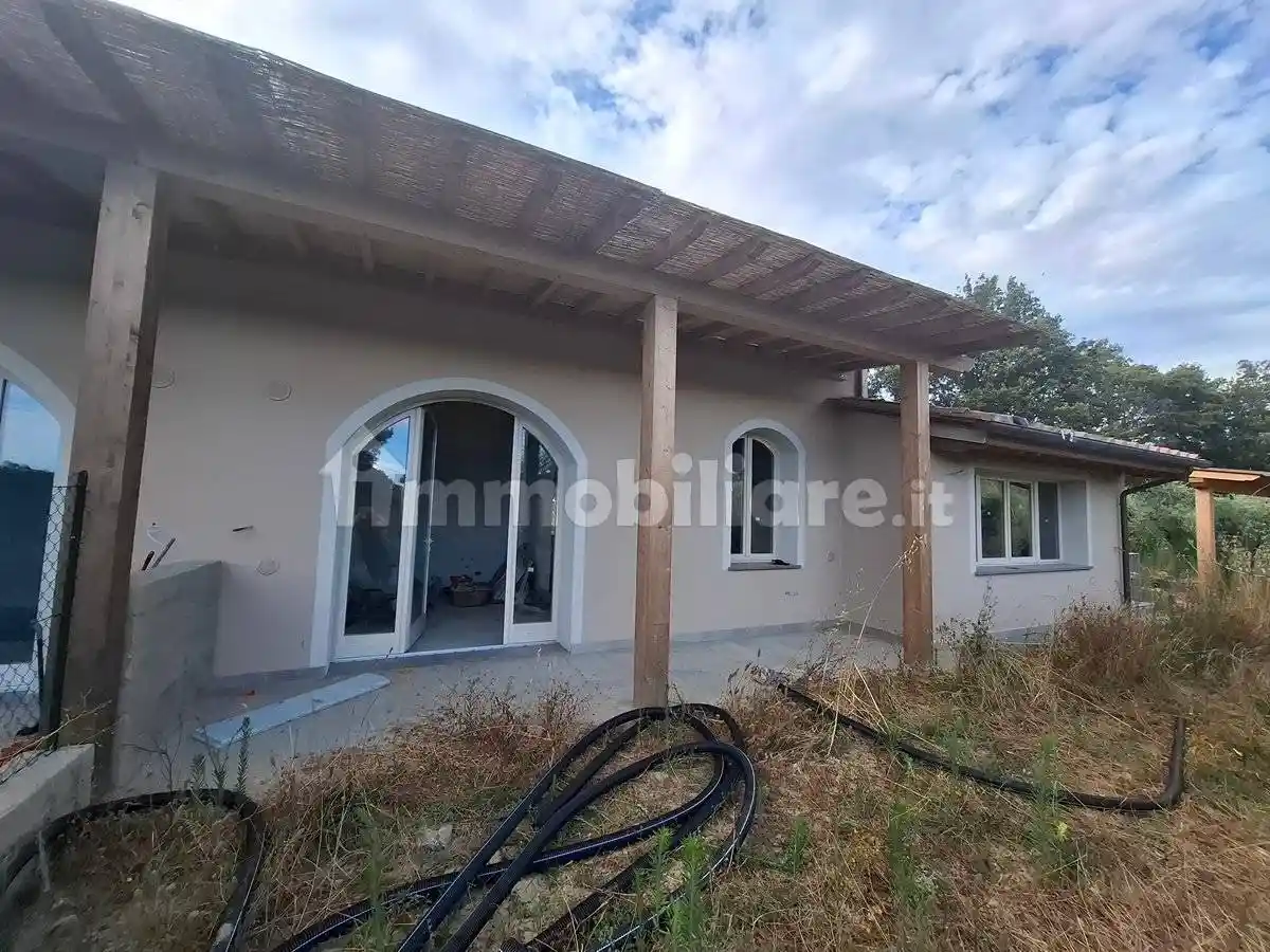 Villa in vendita a Montopoli in Val d'Arno