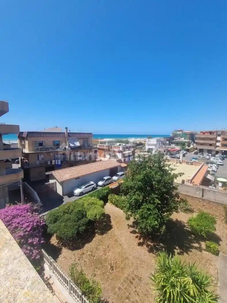 Appartamento in vendita a Fiumicino