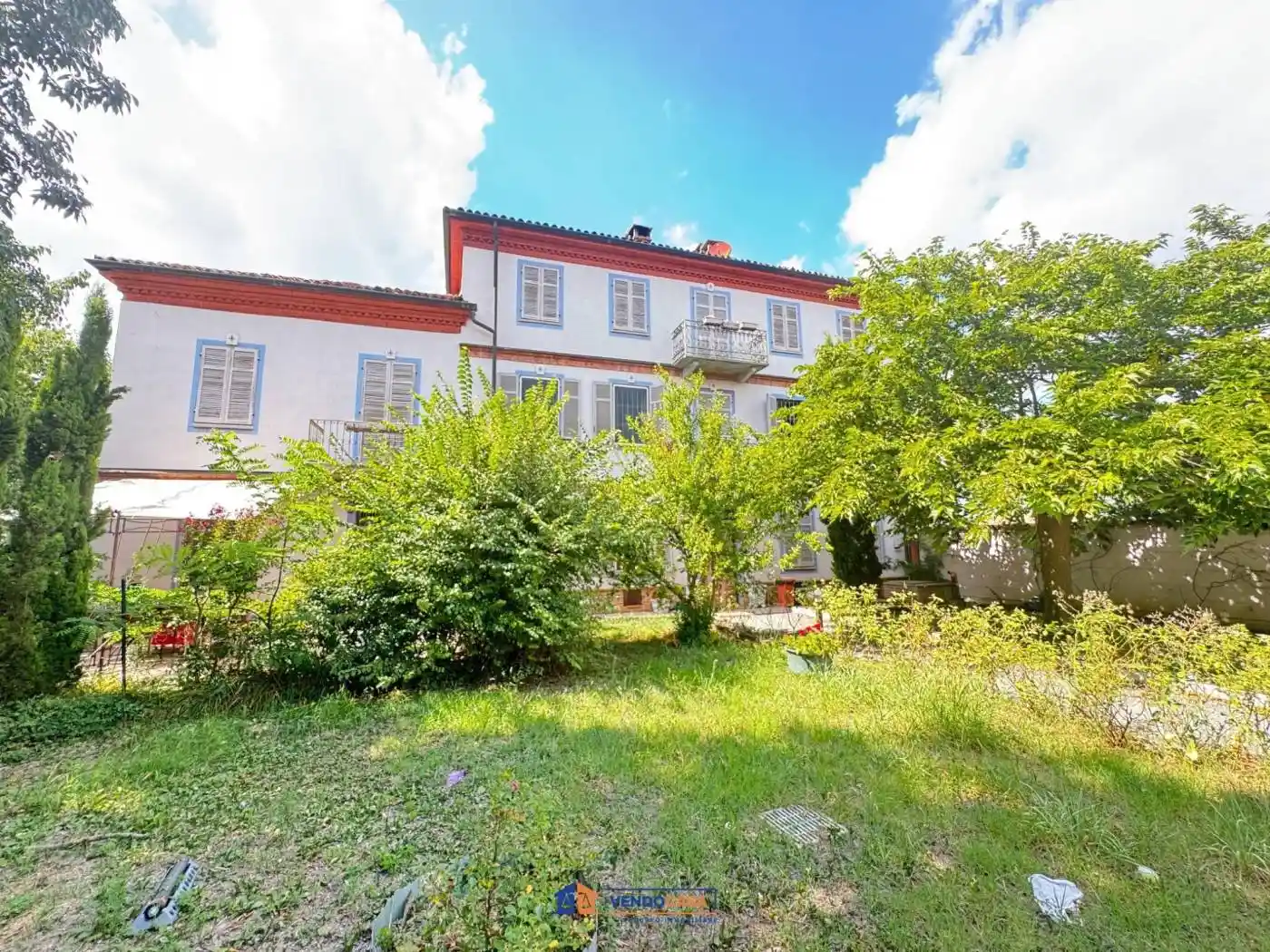 Villa in vendita a Costigliole d'Asti