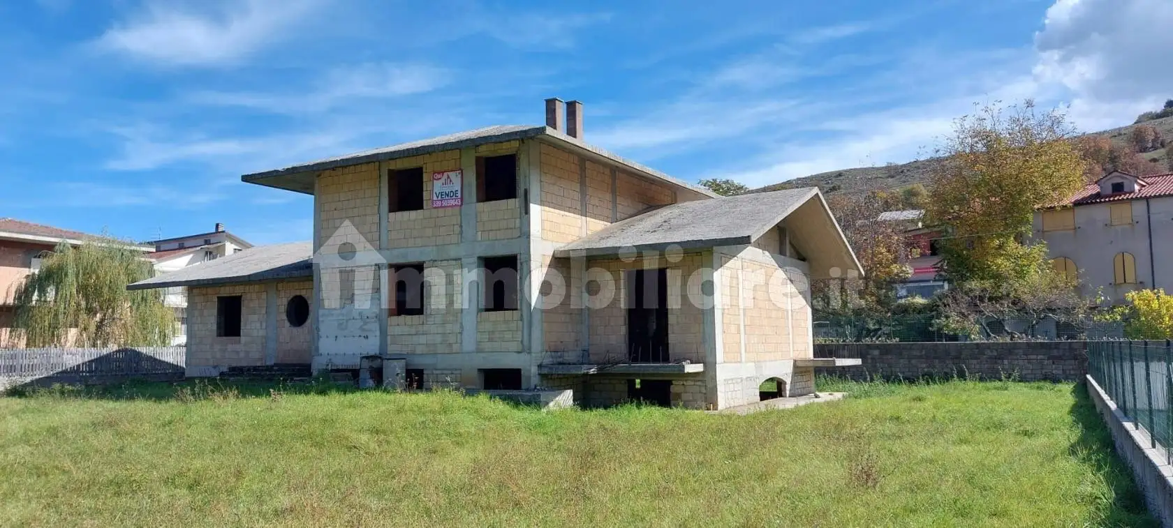 Terratetto unifamiliare via Santa Barbara, Centro, Capistrello - foto 5