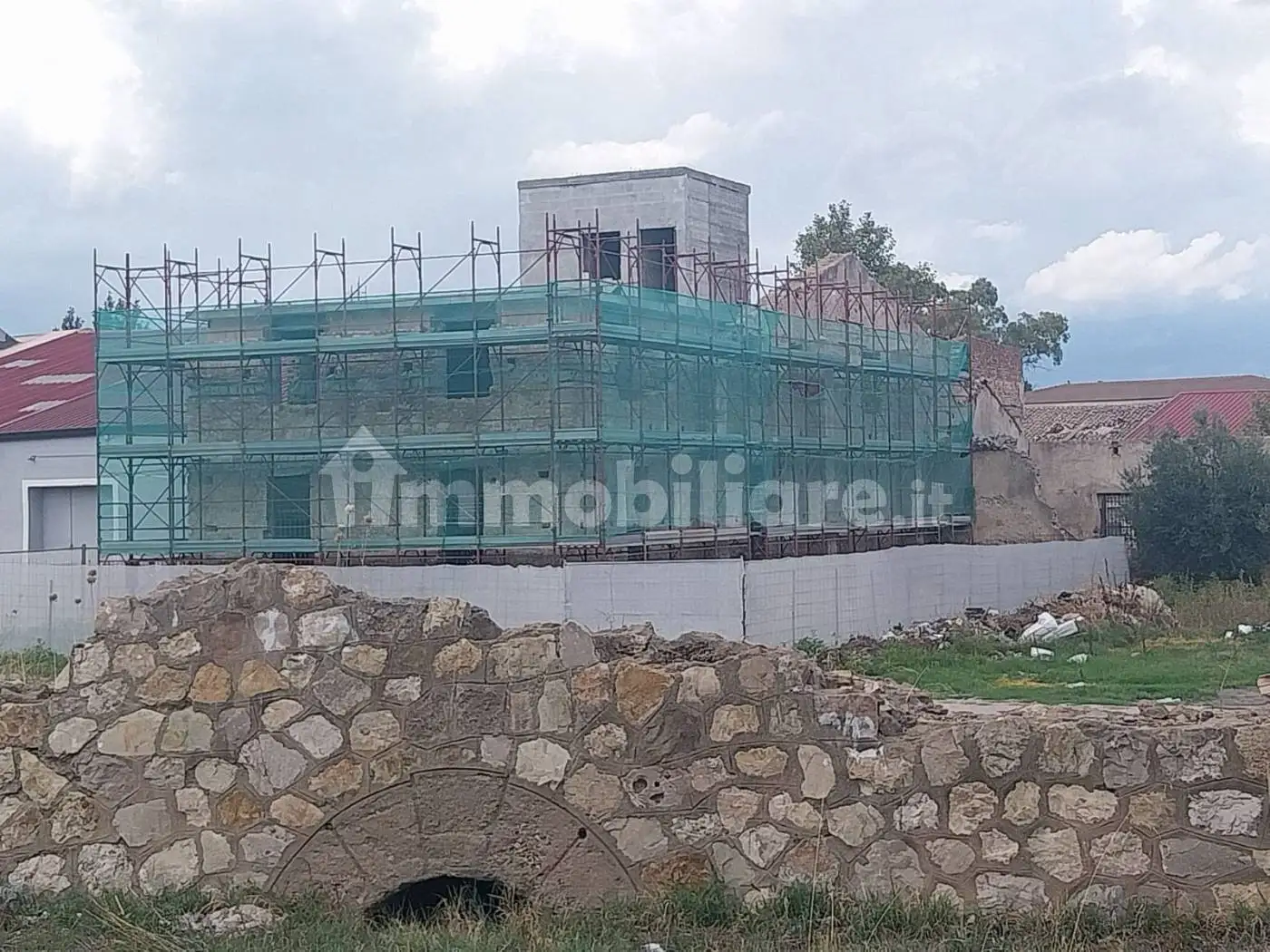 Palazzo - Edificio in vendita a Crotone