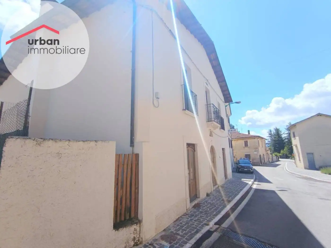 Terratetto unifamiliare piazza Umberto Primo 15, Centro, Barete - foto 2