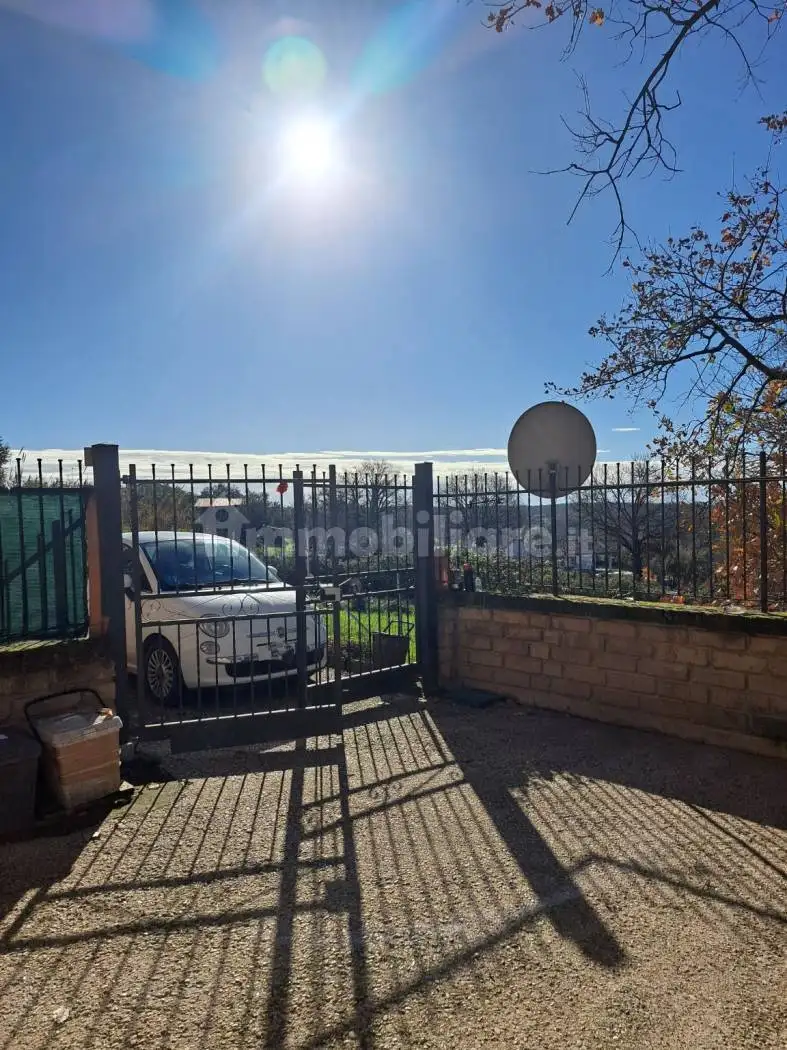 Bilocale buono stato, Centro, Canale Monterano - foto 3