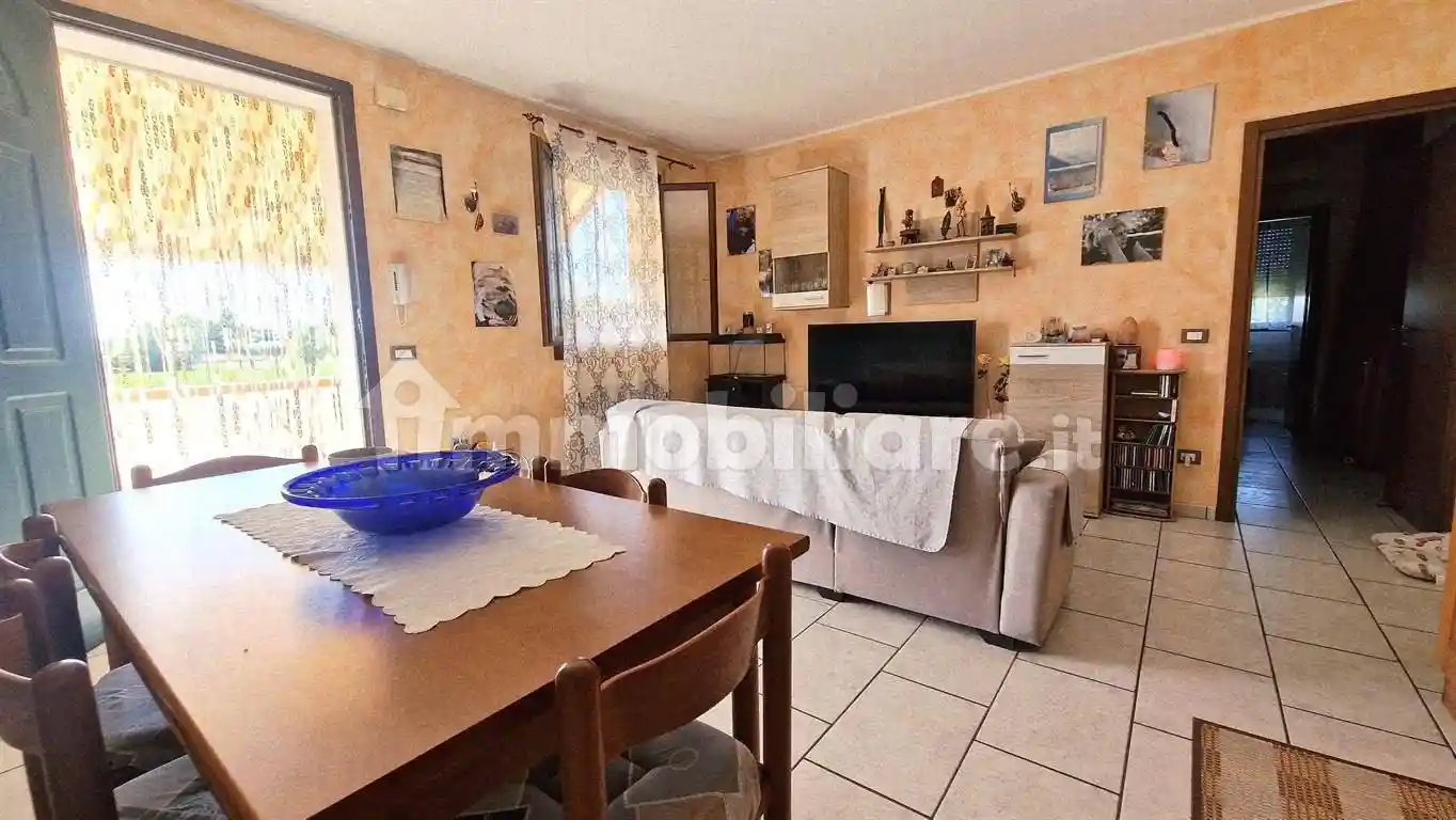 Appartamento in vendita a Rosolina