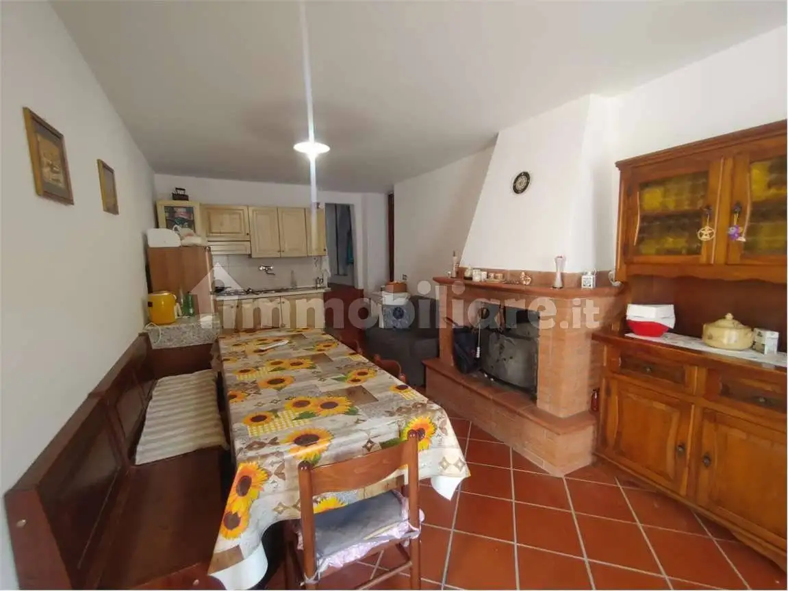 Appartamento in vendita a Scheggino