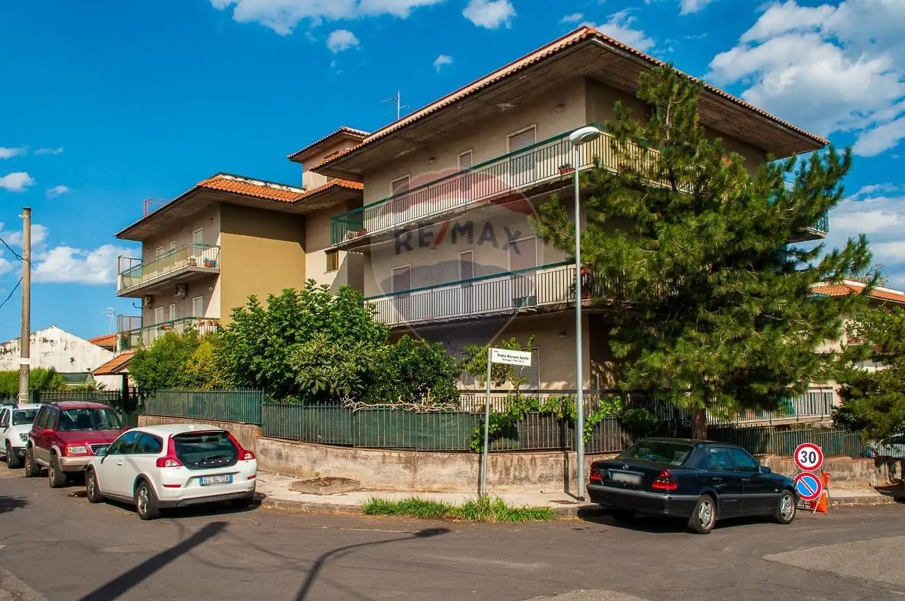 Appartamento in vendita a Acireale