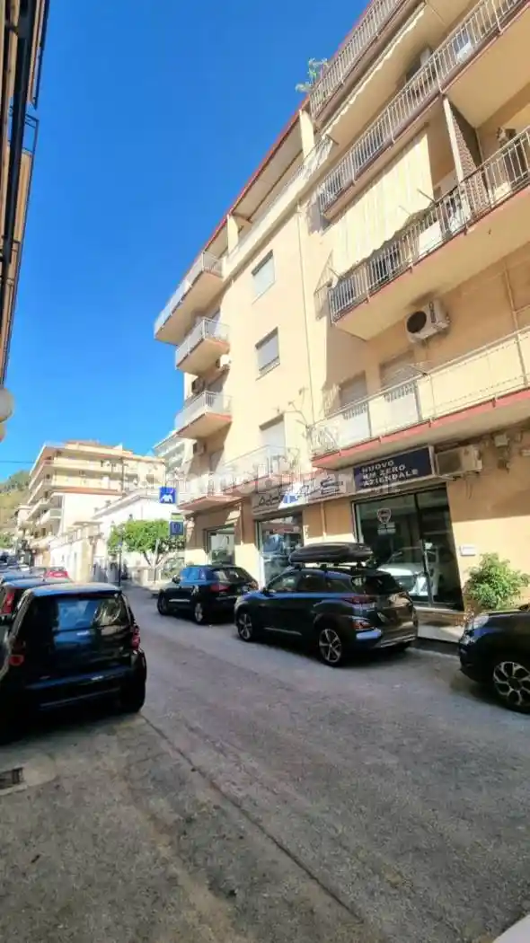 Appartamento in vendita a Capo d'Orlando