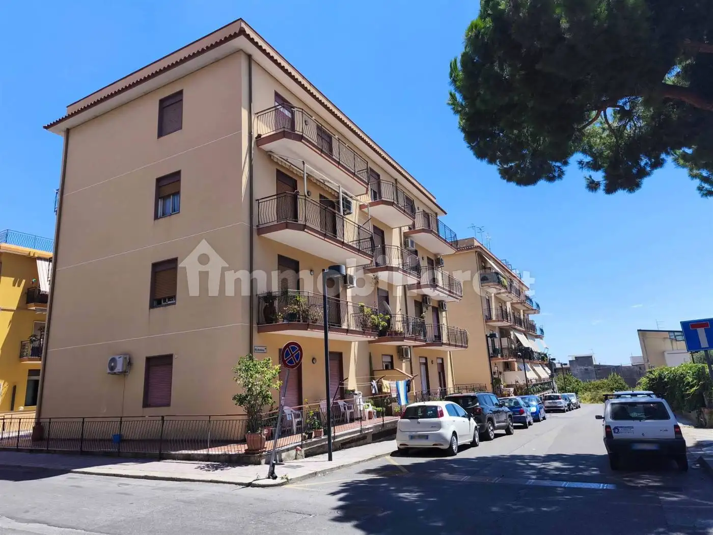 Appartamento in vendita a Nizza di Sicilia